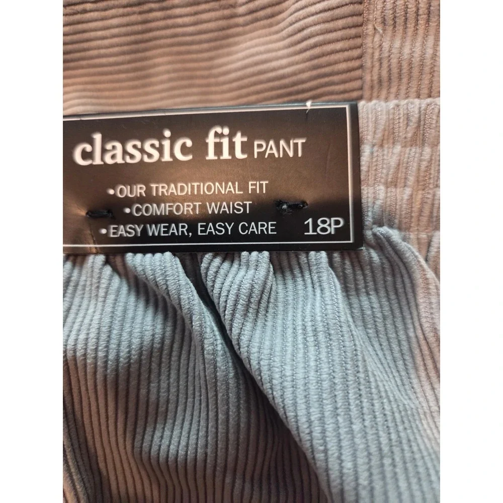Alfred Dunner Corduroy‎ Light Gray Proportioned Short Pull On Pants 18P NWT
